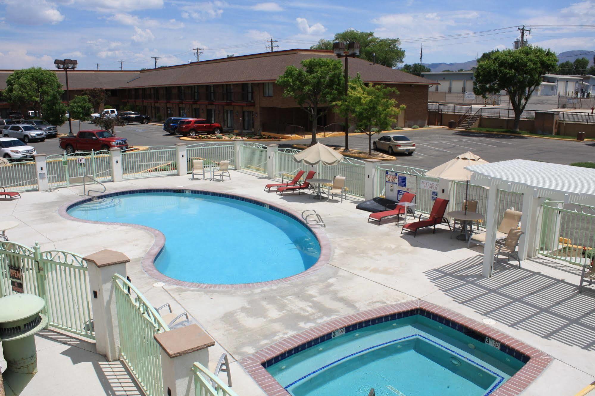 Winnemucca Inn & Casino Екстер'єр фото