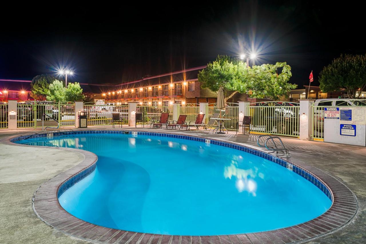 Winnemucca Inn & Casino Екстер'єр фото